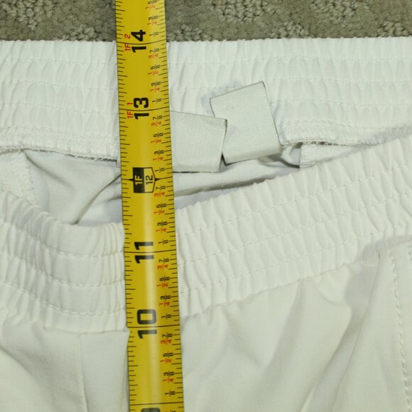 Zenergy Jogger Cargo Pants 3 / XL White Pull On Lightweight Stretch EUC 36 X 27 - Picture 6 of 7